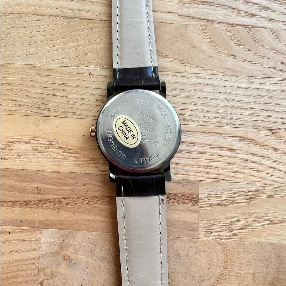 Riviera ladies gold tone black dress Watch NEW BATTERY